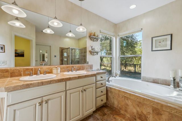 3460 El Dorado Rd, Placerville, CA 95667