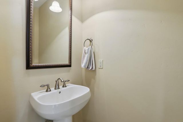 3460 El Dorado Rd, Placerville, CA 95667