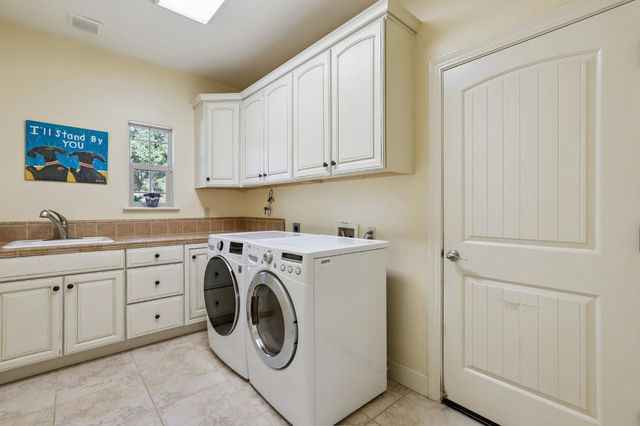 3460 El Dorado Rd, Placerville, CA 95667