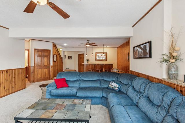 14550 Hunters Lane, Savage, MN 55378