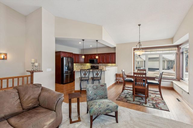 14550 Hunters Lane, Savage, MN 55378