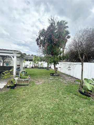 4202 CRACKER COURT, St Cloud, FL 34772