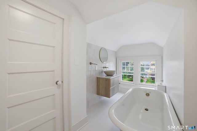 197 McKinley Avenue, New Haven, CT 06515