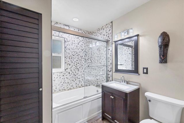 4078 PELICAN SHORES CIRCLE, Englewood, FL 34223