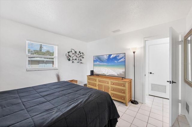 4078 PELICAN SHORES CIRCLE, Englewood, FL 34223