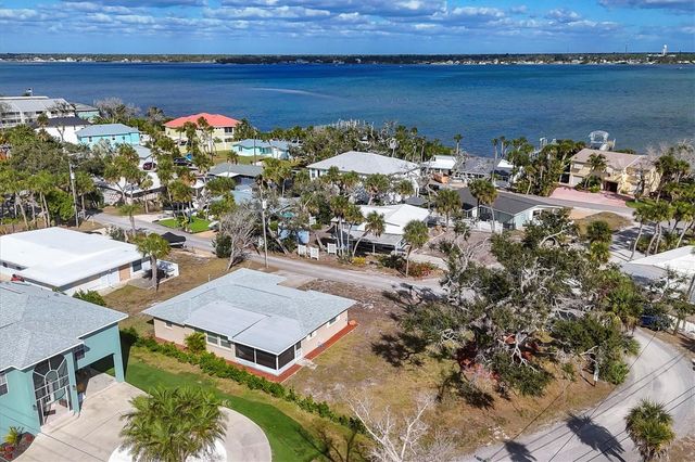 4078 PELICAN SHORES CIRCLE, Englewood, FL 34223