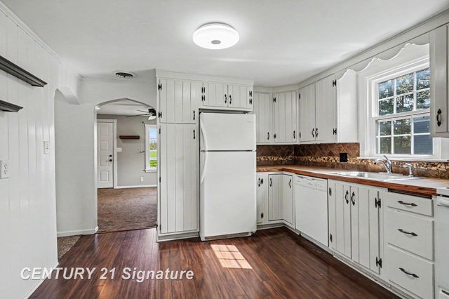 7455 Swan Creek Road, Saginaw, MI 48603