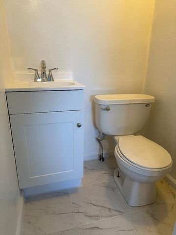 76-78 W. 3rd St, Lowell, MA 01850