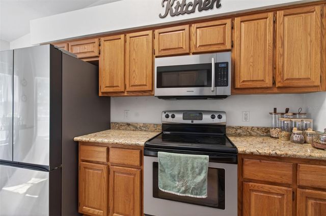 6146 NW 38TH TERRACE, Gainesville, FL 32653
