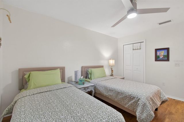 6146 NW 38TH TERRACE, Gainesville, FL 32653