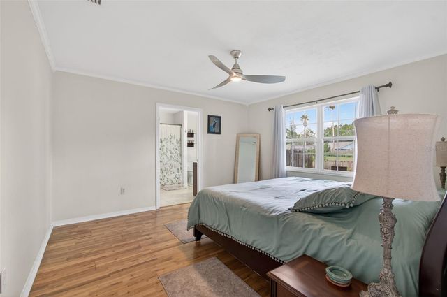6146 NW 38TH TERRACE, Gainesville, FL 32653