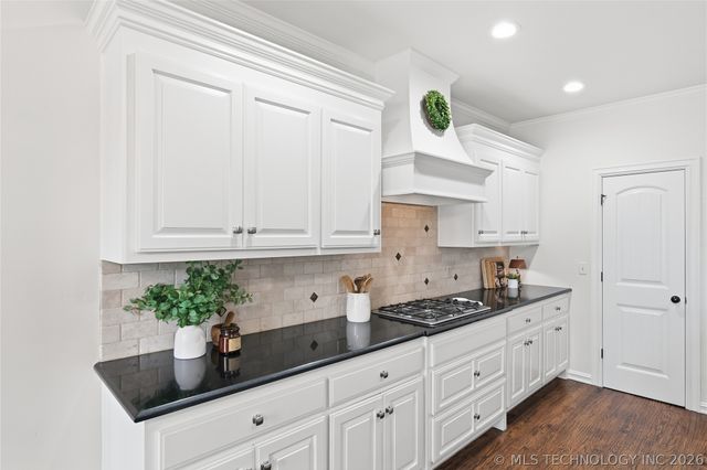 11248 S 75th Avenue E, Bixby, OK 74008