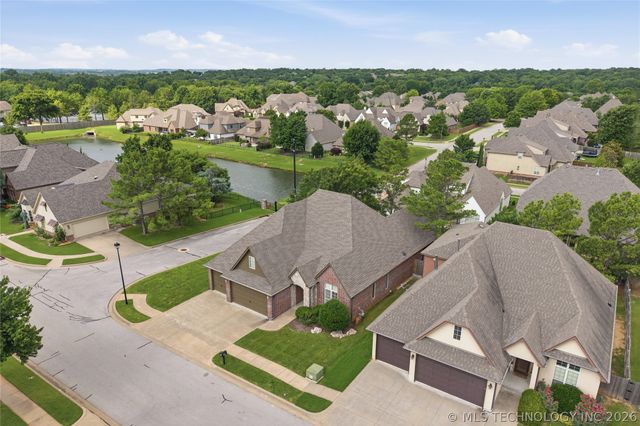 11248 S 75th Avenue E, Bixby, OK 74008