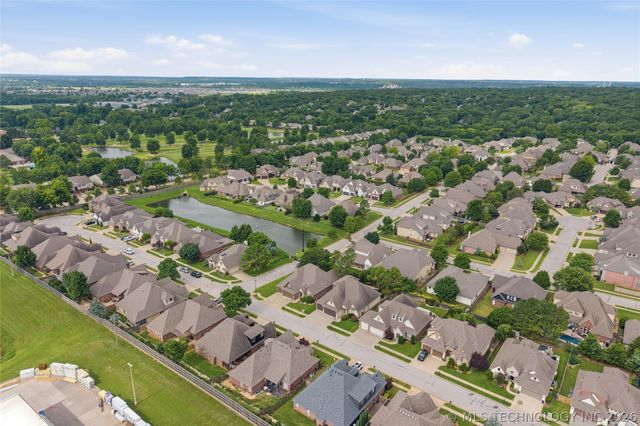 11248 S 75th Avenue E, Bixby, OK 74008
