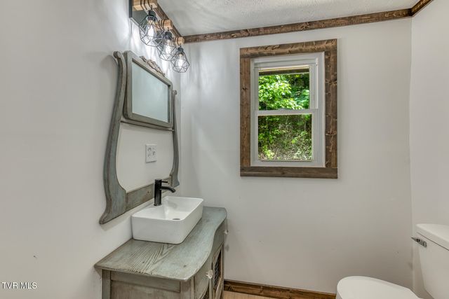 164 Paul Blevins Road, Roan Mountain, TN 37687