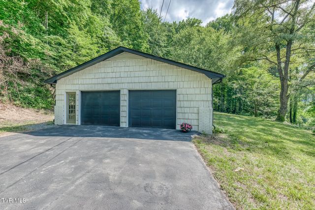 164 Paul Blevins Road, Roan Mountain, TN 37687