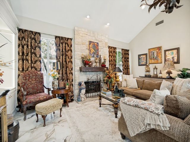 4335 Northaven Road, Dallas, TX 75229