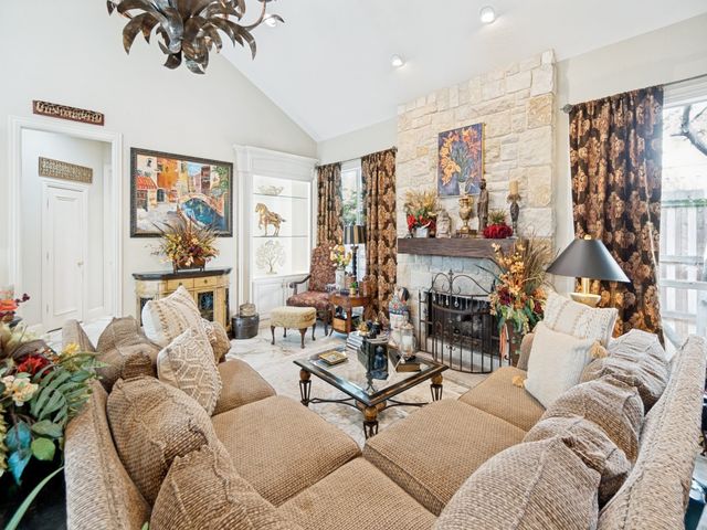 4335 Northaven Road, Dallas, TX 75229