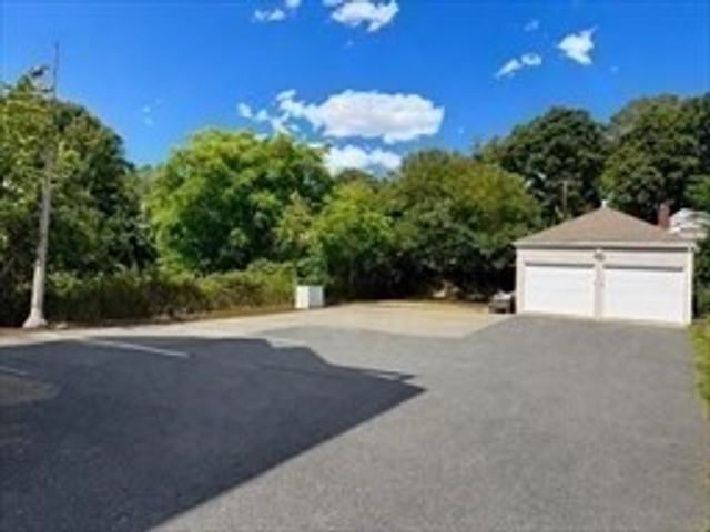 31 Averton St. 3, Boston, MA 02131