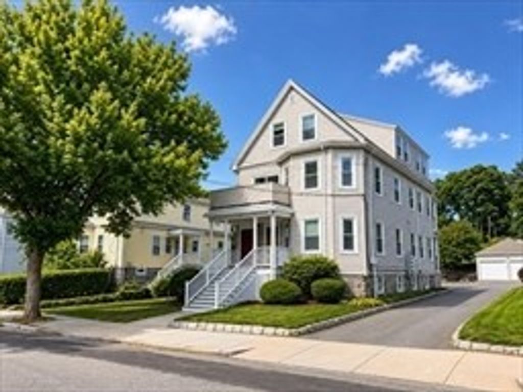 31 Averton St. 3, Boston, MA 02131
