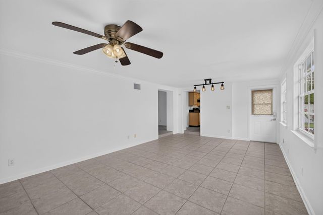 813 Date Palm Drive, Lake Park, FL 33403