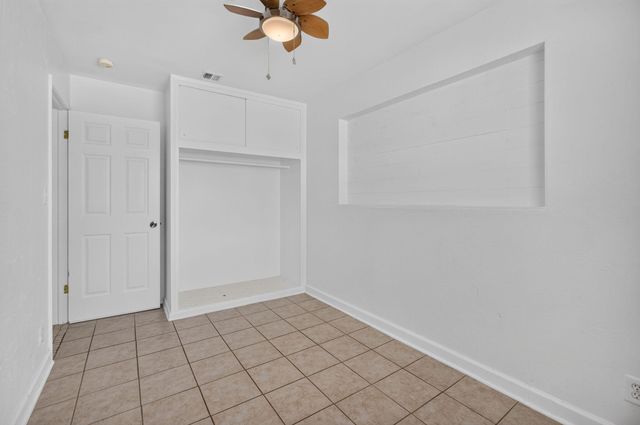 813 Date Palm Drive, Lake Park, FL 33403