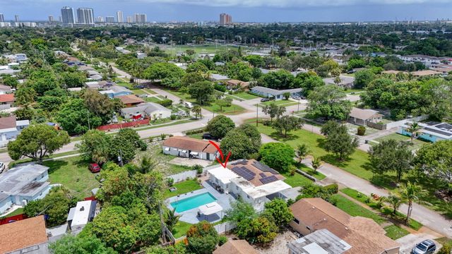 813 Date Palm Drive, Lake Park, FL 33403