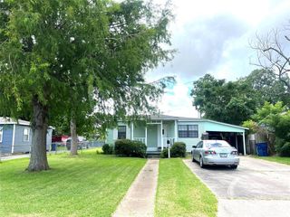 1101 12th 1/2 Street N, Texas City, TX 77590