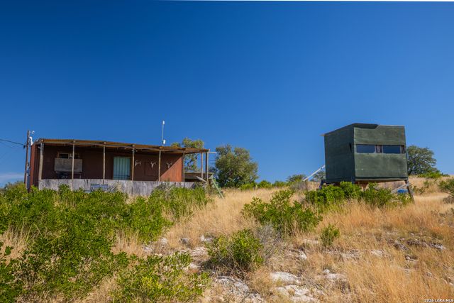 172 Sd 55576, Rocksprings, TX 78880