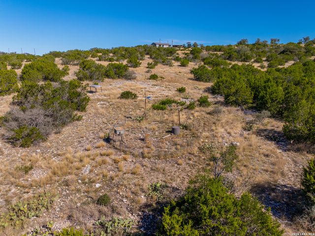 172 Sd 55576, Rocksprings, TX 78880