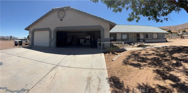 21923 Pacific, Apple Valley, CA 92308