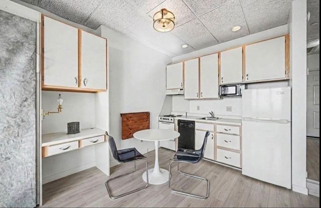 431 S 7th Street 2610, Minneapolis, MN 55415
