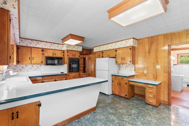 1594 Montford Rd., Georgetown, SC 29440