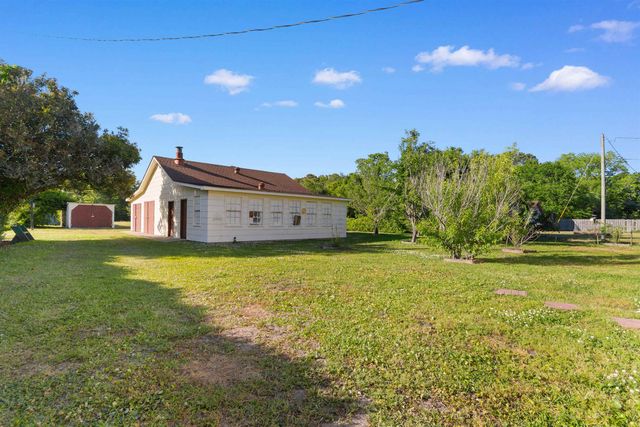 1594 Montford Rd., Georgetown, SC 29440
