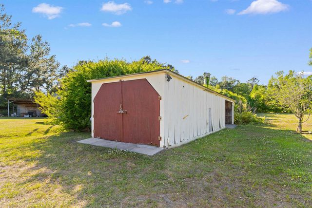 1594 Montford Rd., Georgetown, SC 29440