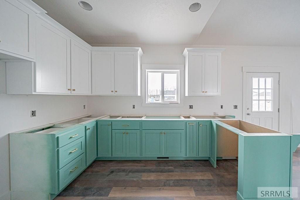 Image 10 of property listing at 1631 Palm Springs Drive, Idaho Falls, ID 83404