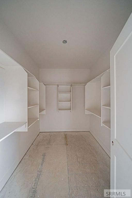 Image 15 of property listing at 1631 Palm Springs Drive, Idaho Falls, ID 83404