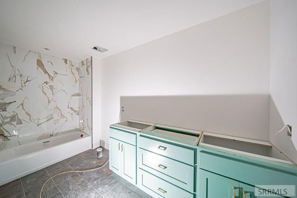 Image 34 of property listing at 1631 Palm Springs Drive, Idaho Falls, ID 83404