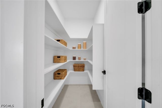 2707 29th ST SW, Lehigh Acres, FL 33976