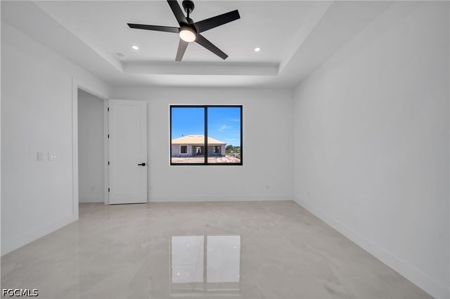 2707 29th ST SW, Lehigh Acres, FL 33976