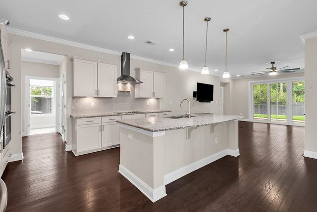 64 Black Pearl Court, Pawleys Island, SC 29585