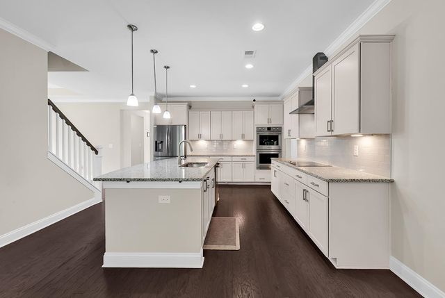 64 Black Pearl Court, Pawleys Island, SC 29585