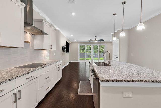 64 Black Pearl Court, Pawleys Island, SC 29585
