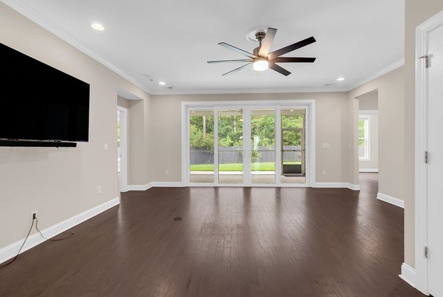 64 Black Pearl Court, Pawleys Island, SC 29585