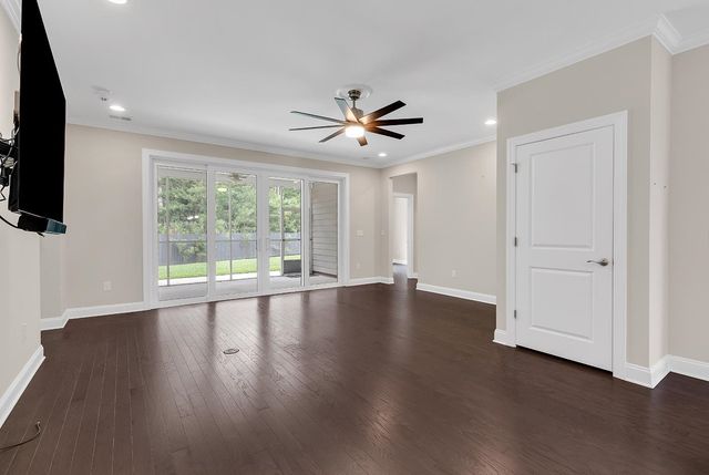 64 Black Pearl Court, Pawleys Island, SC 29585