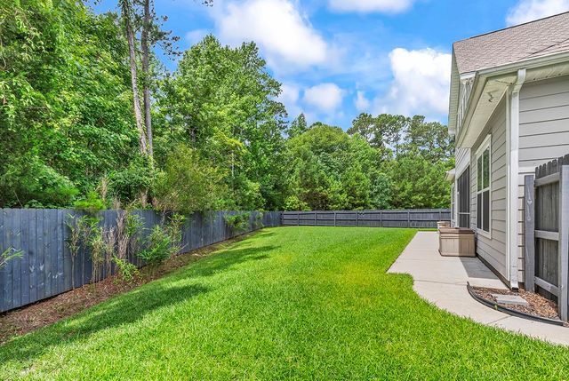 64 Black Pearl Court, Pawleys Island, SC 29585
