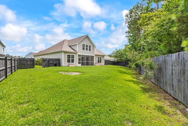 64 Black Pearl Court, Pawleys Island, SC 29585
