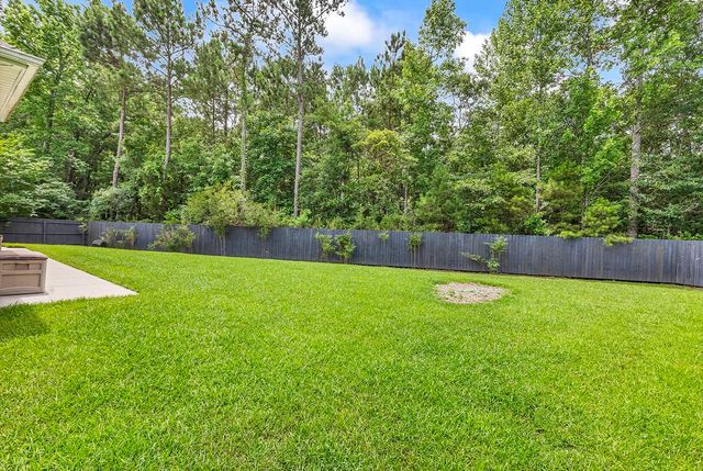 64 Black Pearl Court, Pawleys Island, SC 29585