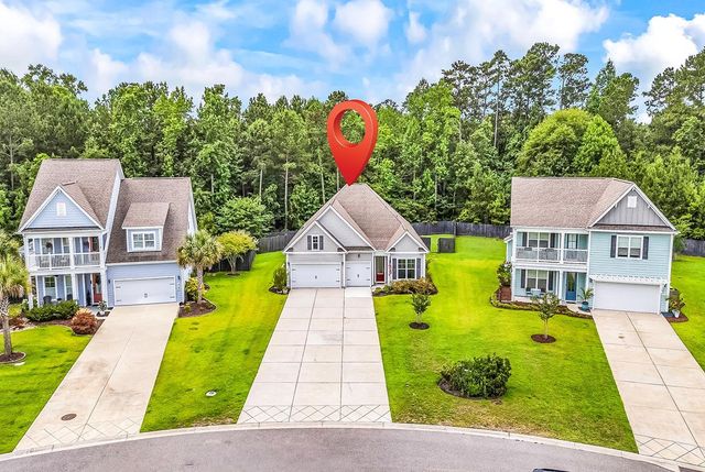 64 Black Pearl Court, Pawleys Island, SC 29585
