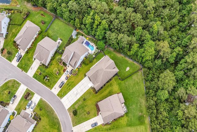 64 Black Pearl Court, Pawleys Island, SC 29585